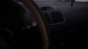 Я щас встану а ты вылетишь отсюда