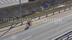 🚴♂️ Велосипедистам не место на скоростных трассах