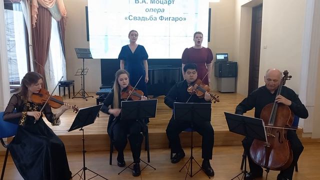 Моцарт, Дуэт Марцелины и Сюзанны из оп. ''Свадьба Фигаро'' -поют Е. Осипенкова, Д. Васильева