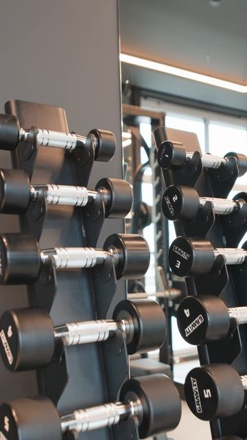 🔝🏙 В новом ЖК «Приоритет» в Санкт-Петербурге открылся современный фитнес-клуб.