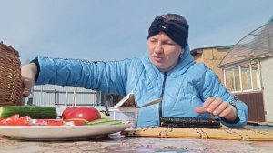 НАКРУТИЛА РОЛЛЫ, ПОЕЛИ С ДЕТЬМИ НА УЛИЦЕ..