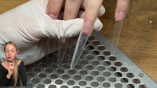 Дизайн готических ногтей