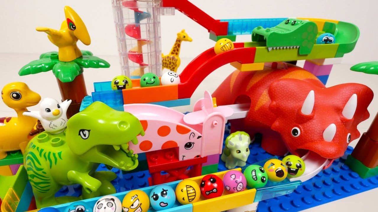 ИГРЫ ДЛЯ ДЕТЕЙ СТРОИМ ГОРКУ КАТАЕМ ШАРИКИ АСМР ВИДЕО ДЛЯ ДЕТЕЙ ДЕТСКИЙ КАНАЛ ИГРАЛКИ-ЗАЛИПАЛКИ