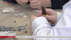 Учащиеся школы "Эрудит" занимаются изучением дронов на дополнительных занятиях