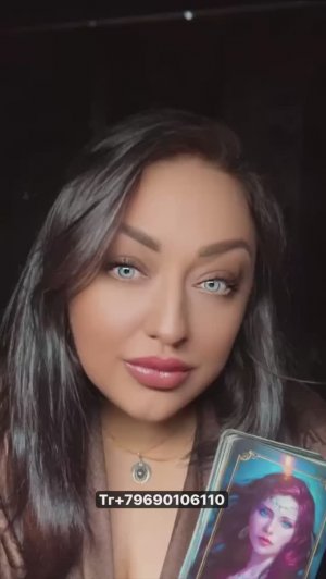 ТАРО🔮КТО И ЗА ЧТО ВАС НЕНАВИДИТ👿ВЫ ЯРКАЯ⭐️#медиум #целитель #ведьма #экстрасенс #тароапрель