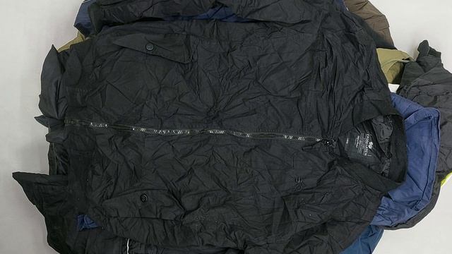 Ветровки мужские  секонд оптом 9 пак