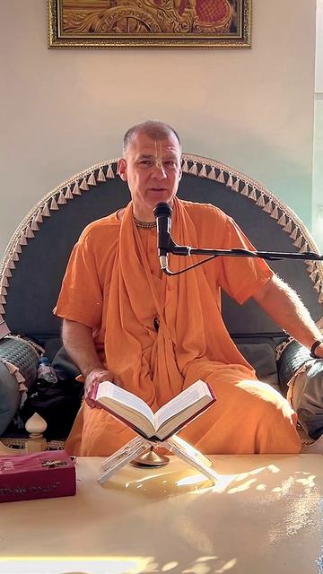 Как расшифровывается имя Бхакти Расаяна Сагара Свами?