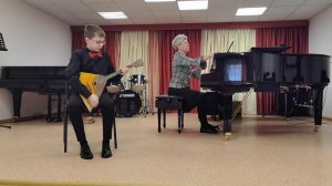 Б. Трояновский "Гвардейский марш", Р.н.п. в обр. А. Шевелёва "Коробейники"