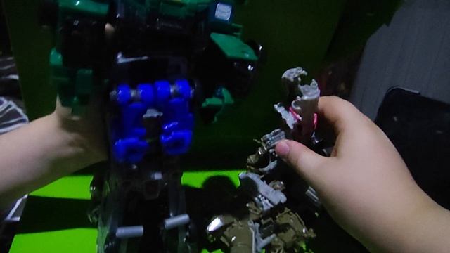 TRANSFORMERS WAR AND PEACE 3 RART MINI CERIES