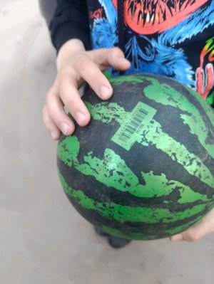 играем в мячик и другое