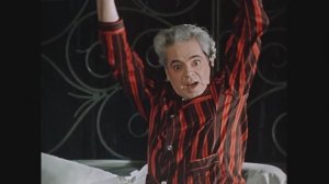 Все вымрут! Он будет жить вечно! Фрагменты из телефильма ″Люди и манекены″. 1974 г. А. Райкин