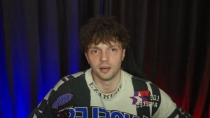 Тётки НОЮТ_ ПАХОДУ МЫ ВСЕ ПОСТАРЕЛИ и уже НИЧЕГО НЕ МОЖЕМ