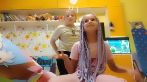 Я вернулась