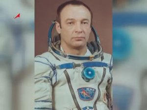 Космонавт Геннадий Манаков