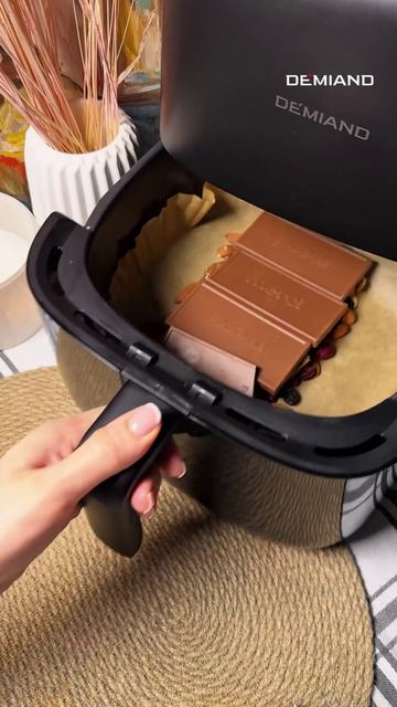 Не могу остановиться его есть 😭 такого шоколада вы точно не найдете в магазине