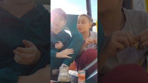 мы опять попробывали самые кислые конфеты в мире(3часть)