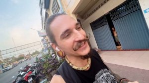 Когда осознал, что жизнь продолжается, просто теперь где-то в Камбодже=)))