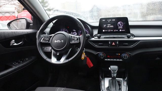 Kia Cerato смотреть онлайн