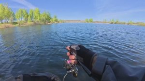 Рыбалка на Микроджиг. ПИЯВКА РУЛИТ. Окунь,карась и Крупная плотва