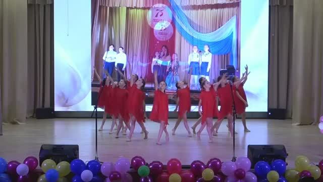 Хореографический коллектив "Фантазия" Группа "Звездочки" - "Свободная птица 21.05.2021 смотреть онлайн