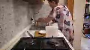 готовлю шавлю а получится ПЛОФФФ . видео с прямой трансляции из ютуба