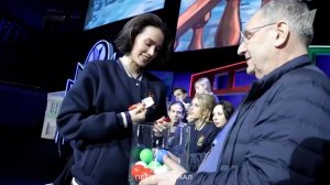 Появились кадры жеребьевки турнира шоу-программ "Русский вызов"