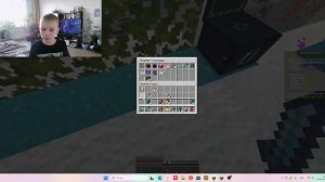 Залетайте! Играем в майн и гд! (на коммы отвечаю)