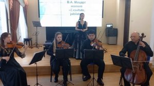 Моцарт, ''Alleluia'' из мотета ''Exultate, jubilate'' -поёт Цзясинь Чжан