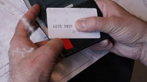 Мошенники уговаривали мужчин пойти на СВО и забирали их деньги "для сохранности"