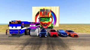 Большие и маленькие автобусы-монстры на гигантских колёсах