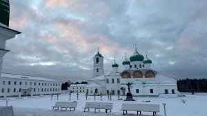 3-й, 6-й часы. Литургия (Иоанна Златоуста). Лития. Свято-Троицкий Александра Свирского монастырь.