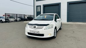 Toyota Auris, 2011 год