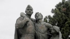 В Словакии вспоминают подвиг советских воинов, освободивших Братиславу от фашистов.