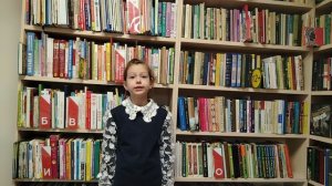 Кайсын Кулиев "Любите Россию!" читает Пелагея Охотникова