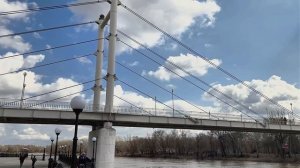 Набережная Урала Прогулка Видео Виктор Поживин  Оренбург 4.04.26.