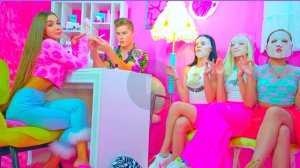 СУМАСШЕДШИЕ ВЫХОДНЫЕ ДИАНЫ И ЧЕРЛИДЕРШ BUNNY!!! КАК ПРОВОДЯТ ВРЕМЯ КРУТЫЕ ДЕВОЧКИ!!!