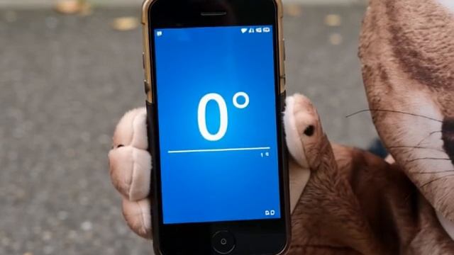 шлёпа стал бомжом на 24 часа в комментах скиньте ему любую сумму денег 🙏