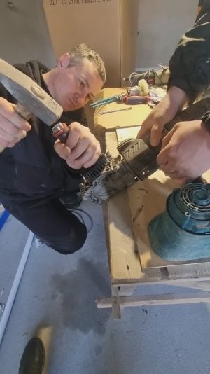 Ремонт Макиты (отбойный молоток)...