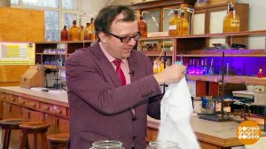 Почему белое перестает быть белым? Доброе утро. Суббота. Фрагмент выпуска от 04.04.2026