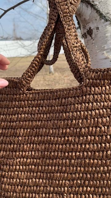 Пляжная сумка из рафии. Легко и просто.