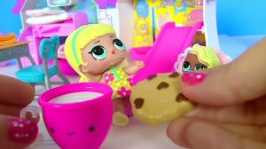 Утренние сюрпризы для Куклы Лол - Истории игрушек для детей