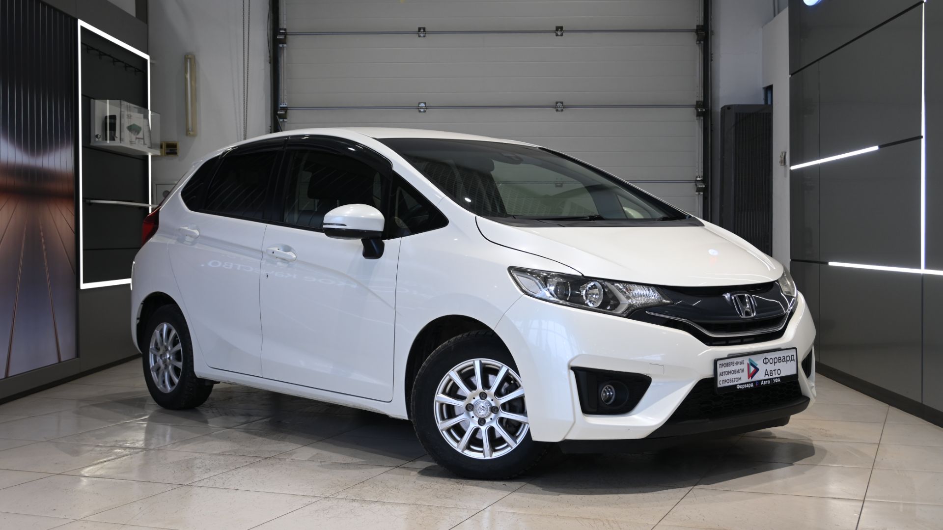 Honda Fit '2014 5700 смотреть онлайн