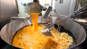 Пищевая машина, которая готовит 100 порций жареного риса и лапши!