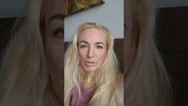 Все очевидное на поверхности. Часть 1 смотреть онлайн