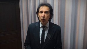 Российский артист Кай Метов присоединился к проекту #КладиТрубку