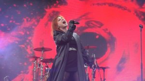 Юлия Савичева - Всё не так плоха (Парад трамваев/улица Сергия Радонежского/4.04.26)