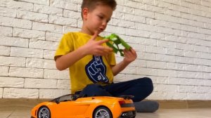 Марк и его автомобили Lambo. Короткометражный фильм для детей