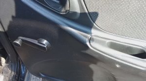 Снятие обшивки задней двери на ниве Шевроле