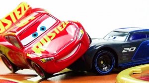 МУЛЬТИКИ ПРО МАШИНКИ 🚗 МОЛНИЯ МАКВИН И УЛИЦЫ ДИКОГО ФОРСАЖА. МОЩЬ ПОД КАПОТОВ БЫСТРЫХ СУПЕРКАРОВ