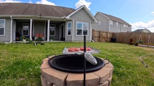 Последние заморозки.  Одно морозим, другое сажаем. Посиделки у костра. Стейки на углях.